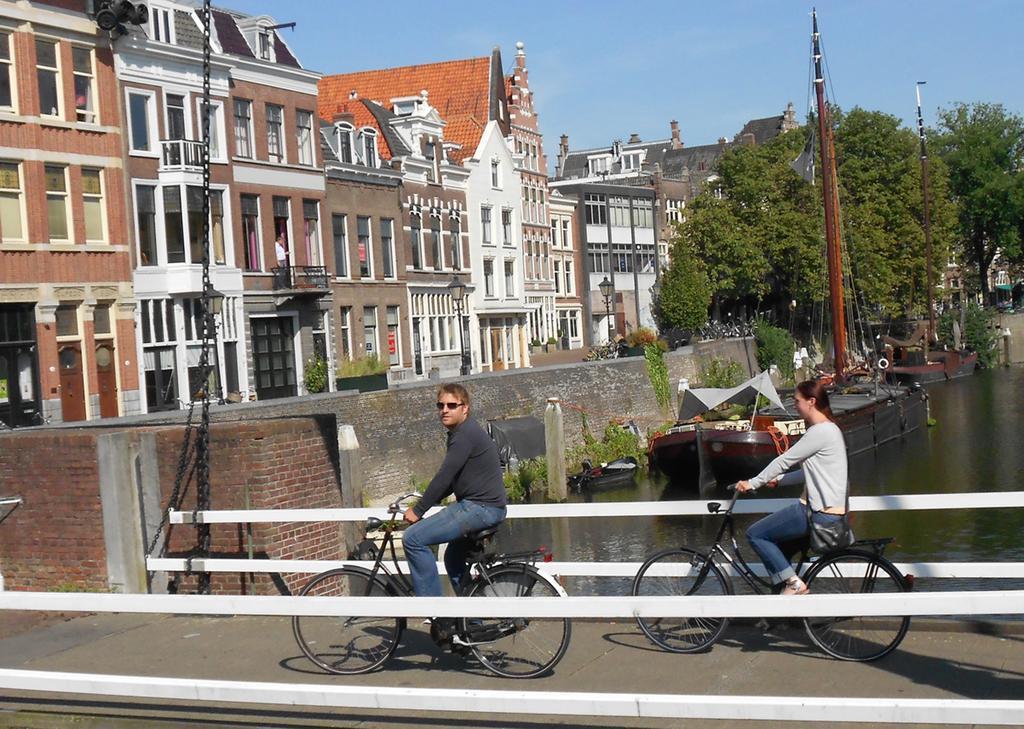 Alberti - Bed & Bike Rotterdam Luaran gambar